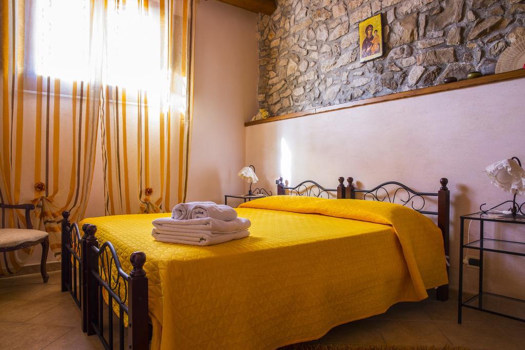 Casa Vacanze Caccamo Santa Lucia Βίλα Εξωτερικό φωτογραφία